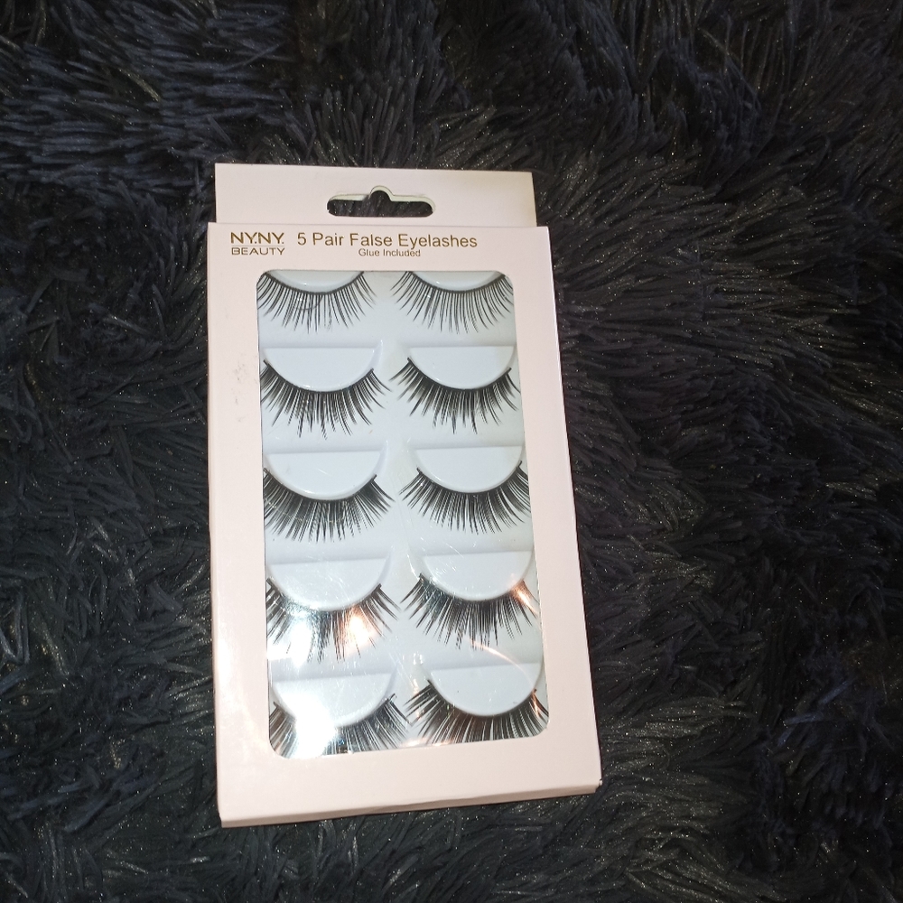Lashes